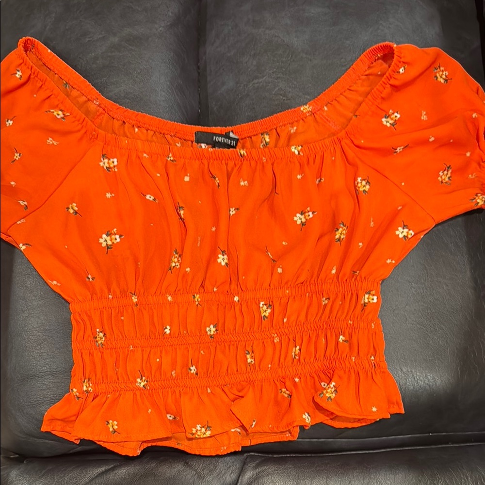 Forever 21 Orange Floral Smocked Top size Small